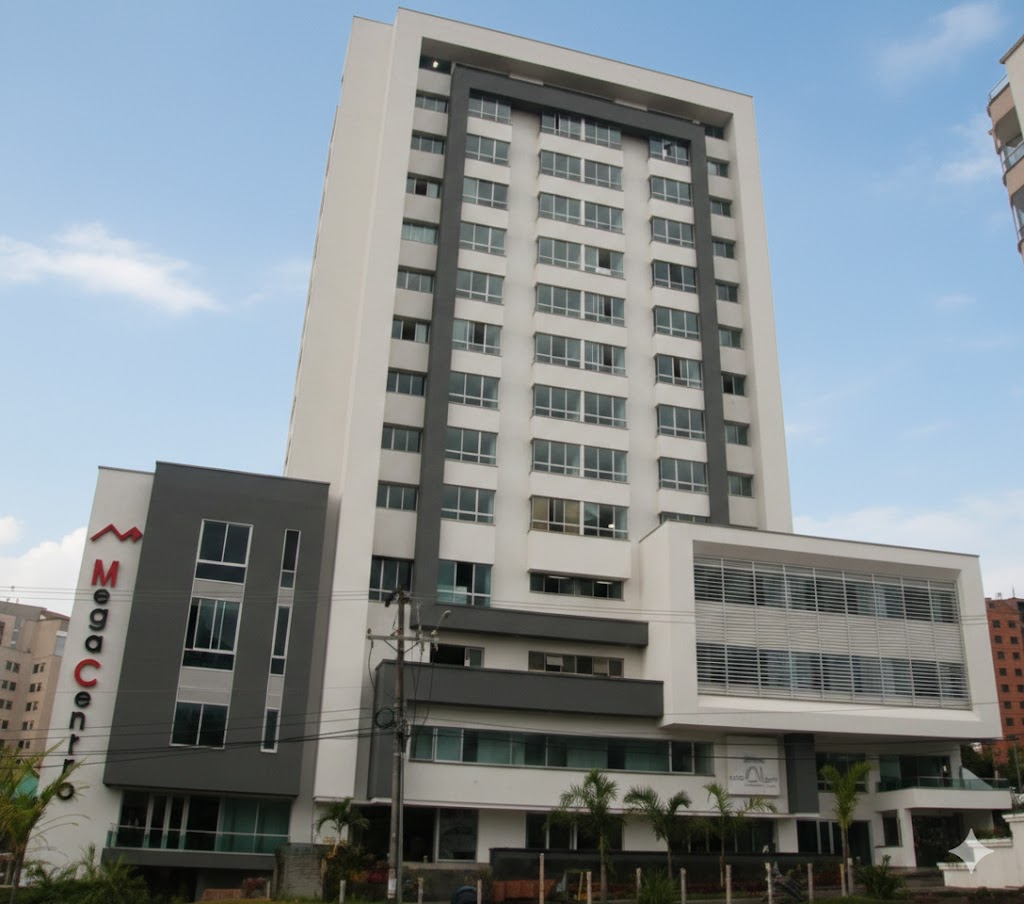 Megacentro Pinares - Etapa 1